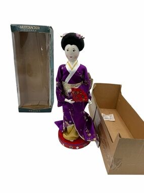 Vtg Nutcracker Village WOODEN JAPANESE GEISHA DOLL Figurine.